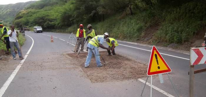 CONTRATO GEMANS - ESTRADAS DA ILHA DE SANTIAGO